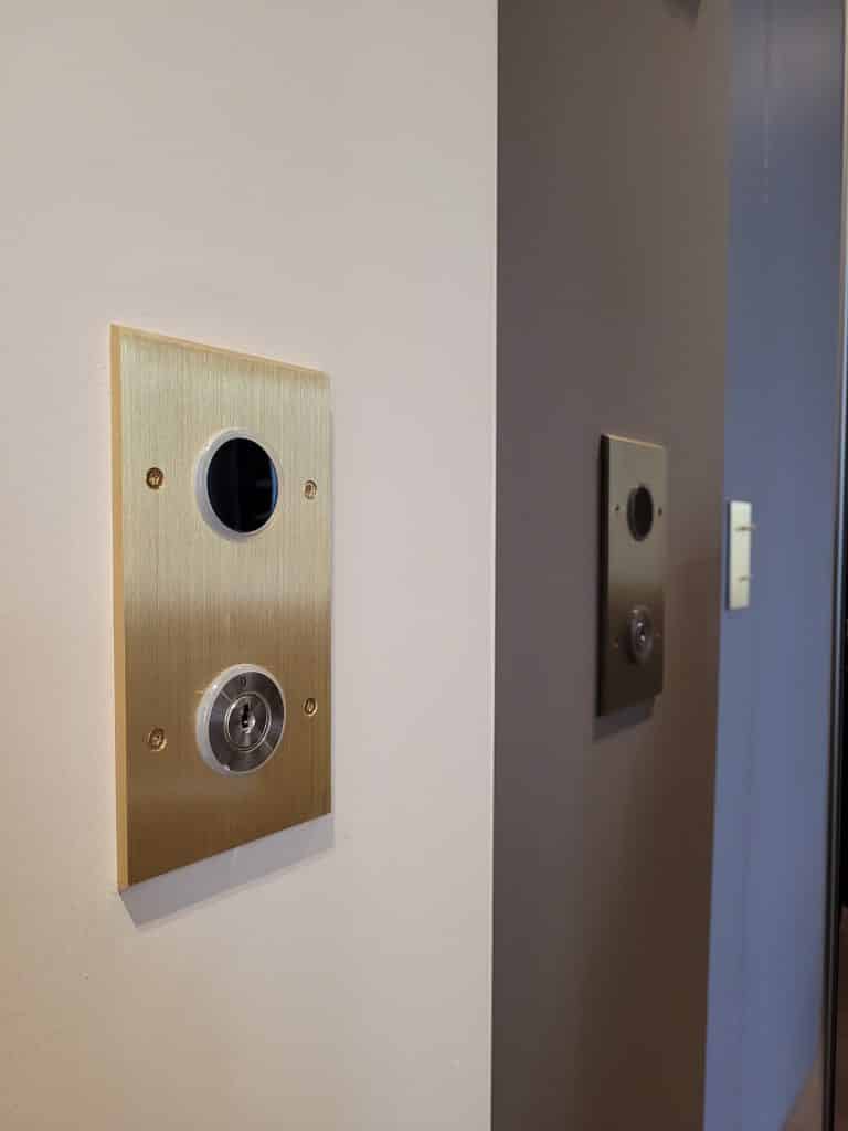boutons d'ascenseur