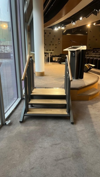 salle de conférence avec flexstep