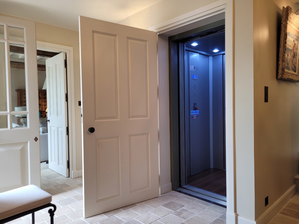 maison avec ascenseur intérieur privatif