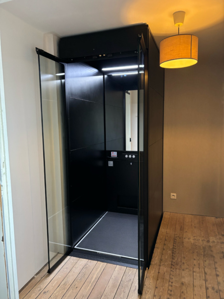 Installation d'un ascenseur de maison dans la Manche (50)