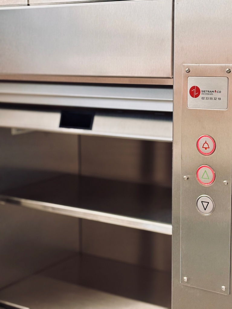 À chaque métier son monte-charge : ergonomique dans tous les domaines d&rsquo;activité